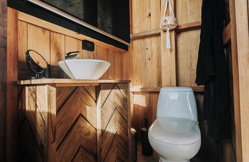 Pasajcap Cabin | Moon Glow Cabin - Floating Above Lake Atitlán