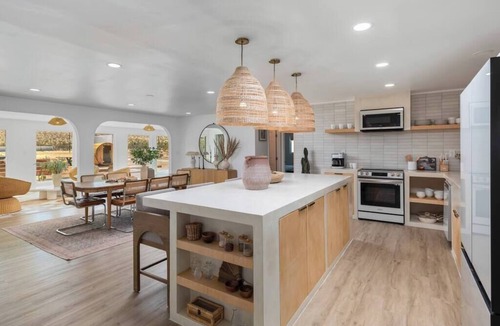 Joshua Tree House | Moonstone Bungalow Pool, Spa, Pickleball, Sauna