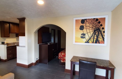 South Central Houston Hotel | MorningSide Inn