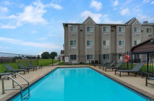 Breaux Bridge Hotel | Motel 6 Breaux Bridge, LA