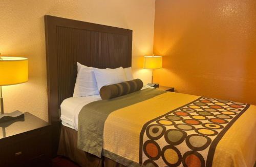 Deming Hotel | Motel 6 Deming, NM