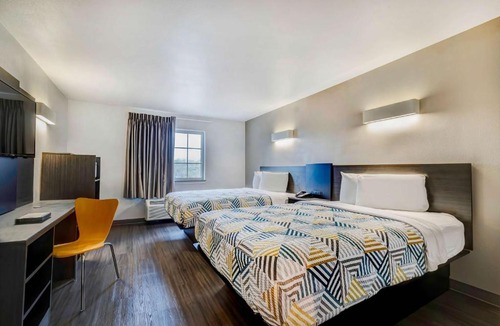 Balch Springs Hotel | Motel 6-Mesquite, TX - Balch Springs