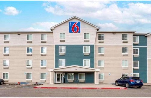 El Dorado West Hotel | Motel 6 Suites El Paso East Texas