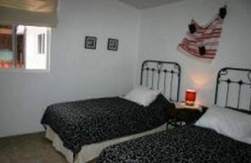 Zona 13 House | Motel ∙ 8 guests