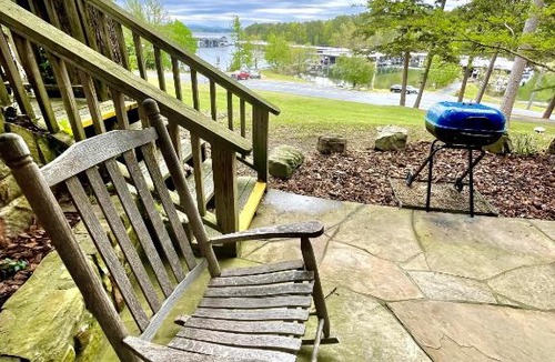 Mount Ida Hotel | Mountain Harbor studio on Lake Ouachita,