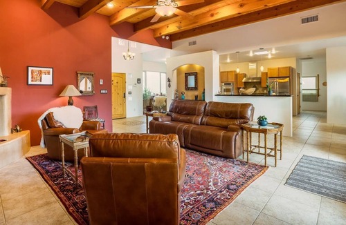 Placitas House | Mountain Views Mustang Mesa