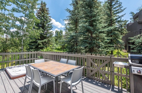 Snowmass Village Condo | Multi-Level Snowmass Haven! Private Hot Tub, Deck w/Grill, Wood FP, W/D, Parking & Near Shuttle