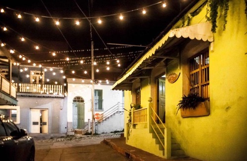 Flores Hostel | Natural Spa Mini-Hostel