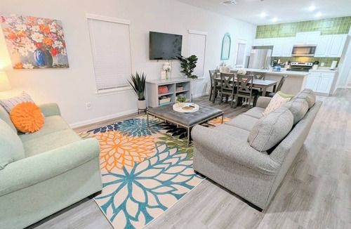 Kendleton House | Near Rosenberg & Needville Sleeps 8 Pets Welcome