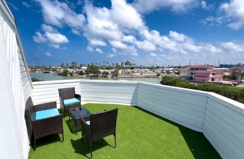 Port Isabel House | NEW! Blizzard's Lighthouse