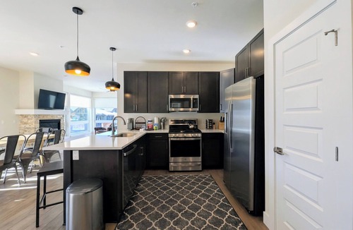 Lakeside Village Condo | New Listing: Penthouse, Lake + Summer Fun