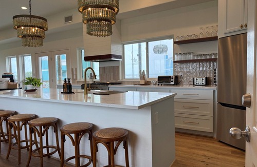Indian Beach House | New! Low Rates! Rooftop Bar, Beach Views, Sleep 20