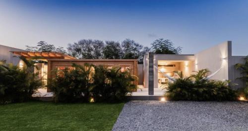 Brisas de Zicatela Villa | New Luxury Villa - Ocean View - Oxygen Pool - CASA SANA