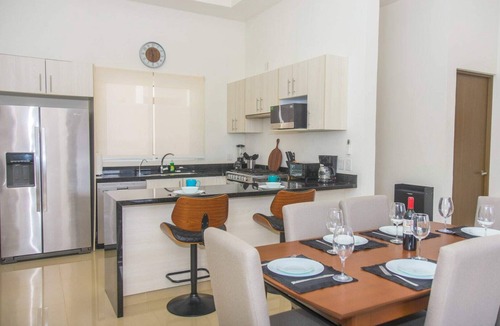 Las Jarretaderas Apartment | New Penthouse! 3Bed+2Bath- Azulejos