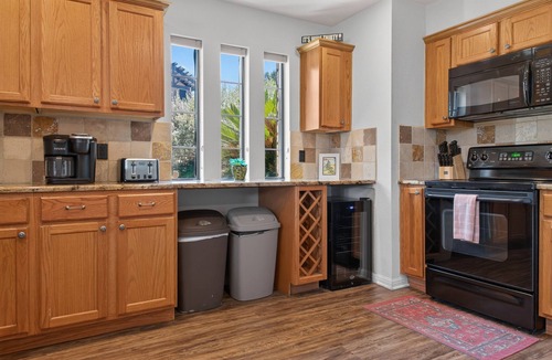 Point Venture House | New! Pool & Golf Course View + Patio