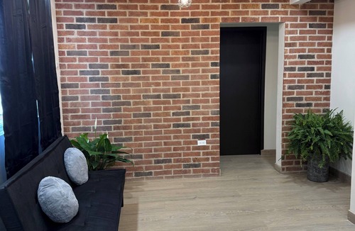 La Joya Apartment | New! Stylish apartment with bathtub