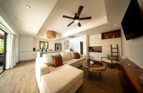 Monterrico Villa | New villa with pool access for 7 ppl and 2 BR