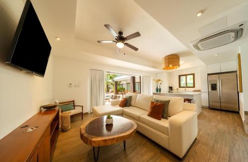 Monterrico Villa | New villa with pool access for 7 ppl and 2 BR