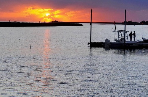 Steinhatchee House | Newer riverfront home with great views and boat slip