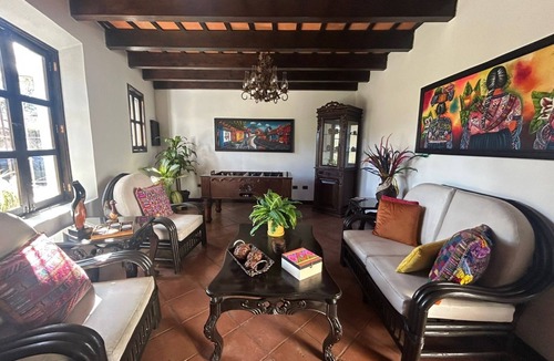 Antigua Guatemala House | Nice house in the center of Antigua Guatemala