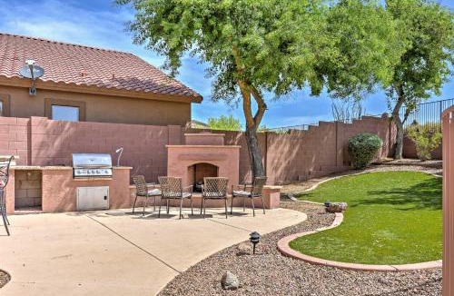 Tramonto House | North Phoenix Home w/Pool: Hike, Swim & Shop!