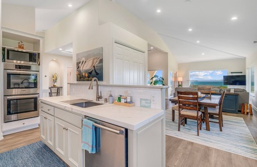 Half Moon Bay House | Ocean Front LuxuryHome Half Moon Bay, Ca
