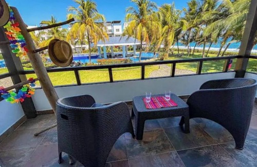 Monterrico Apartment | Ocean front Paradise - The Pier