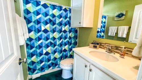 Sand Point House | Ocean Outlook