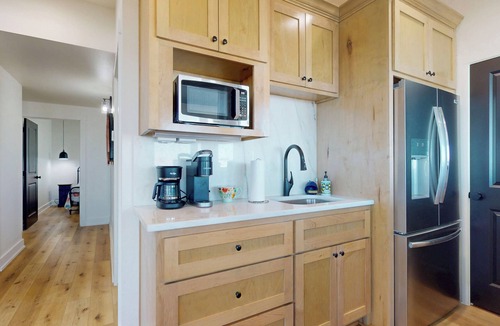 Gilchrist House | Ocean View II: 3 BR, 2 BA House in Gilchrist, Sleeps 8