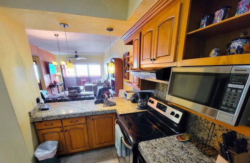 Brisas del Golfo Condo | Ocean View Upper Floor Luxury Condo - Pinacate B407 2 BR 2 BA Next to the Pool, Wi-Fi
