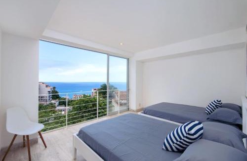 Romantic Zone Apartment | Ocean Views, Private Pool, Zona Romantica