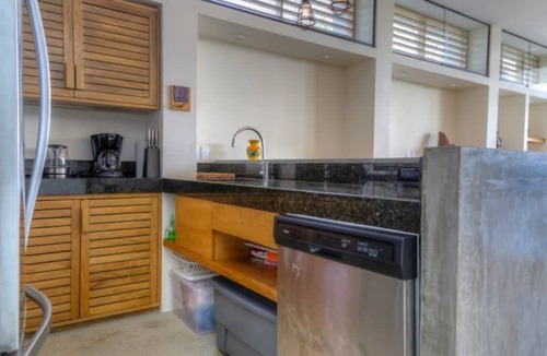 Hidalgo Condo | Oceanfront 3BR | Private Pool + 3 Shared Pools