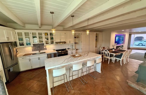 Playas de Rosarito House | Oceanfront beach house, a tropical oasis in Baja California.
