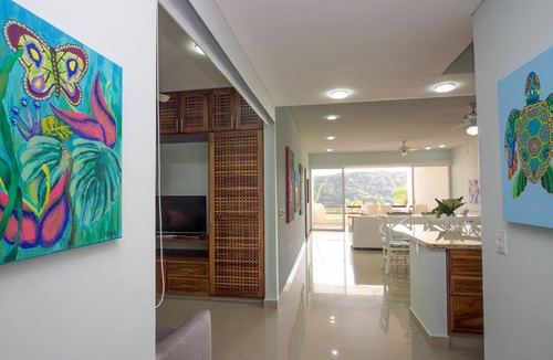 P Chahue Condo | Oceanfront Luxury with Bay & Marina Views