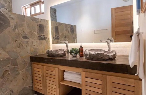 Puerto Escondido Villa | Oceanfront Oasis The Window to Paradise