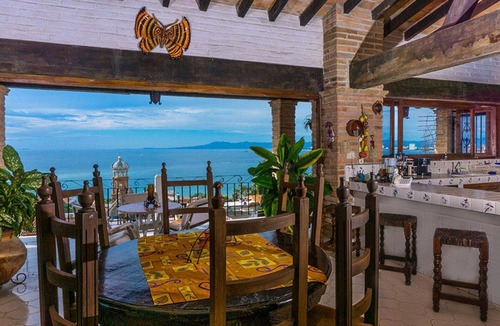 Downtown Puerto Vallarta Villa | October Special- discount of 300.00 on bookings for 06 people