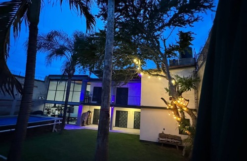Tlayacapan House | Ohana Morelos House. Modern industrial style, 10 min. from Hurricane Harbor