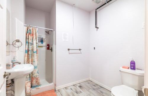 Wills Point Hostel | Old Texas Bunkhouse