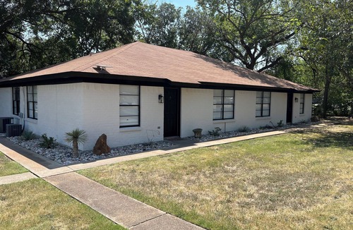 Burleson Apartment | Old Town Hidden Treasure