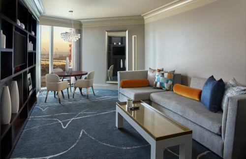 Downtown Dallas Hotel | Omni Dallas Hotel