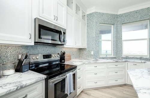 San Luis House | ON THE ROCKS-LUXURY OCEAN FRONT WITH OUTSTANDING UNOBSTRUCTED VIEWS