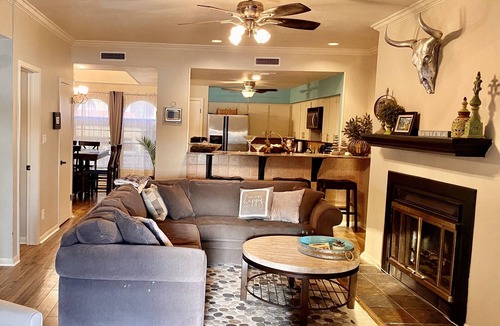 Horseshoe Bay House | On the WATER! DOCK,POOL, and tons of STARS! HILL COUNTRY CLOSE TO ALL!