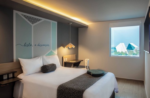 Monterrey Hotel | One Monterrey Tecnologico