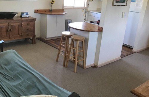 Pupukea House | OPEN SEPT 3RD. ONLY 80 PER NIGHT. STEPS 2 THE BEACH ON SUNSET PT! PRIME LOCATION