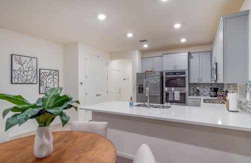 Casas Adobes House | Oro Valley House