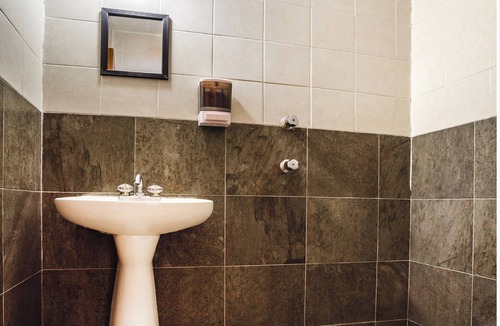 San Luis Potosi Hotel | OYO Hotel Bugambilia San Luis Potosi