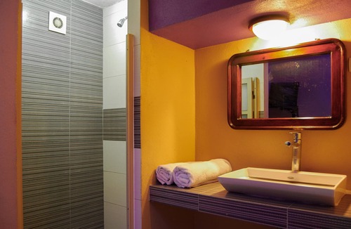 Monterrey Centro Hotel | OYO Hotel Oasis