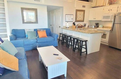Port Isabel Condo | Oyster Cove