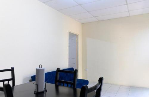 Flores Apartment | p3 Apartamentos Petenchel, por Aeropuerto Flores, Petén