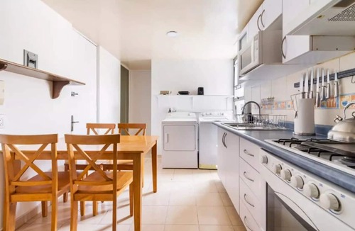 Del Valle Apartment | P403- 3BR/1BTH - One Bedroom Apartment, Sleeps 5